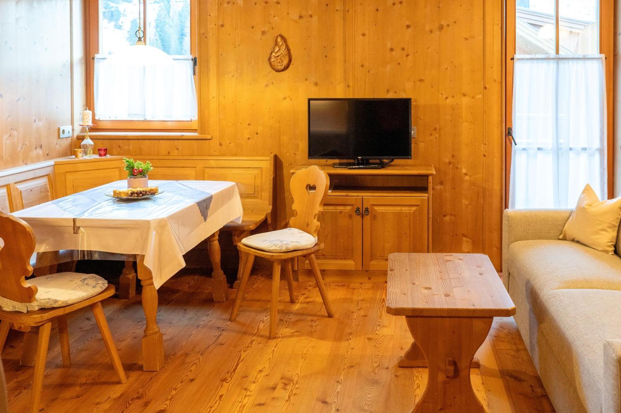 Ansitz Steiner Apartamento Dobbiaco Exterior foto